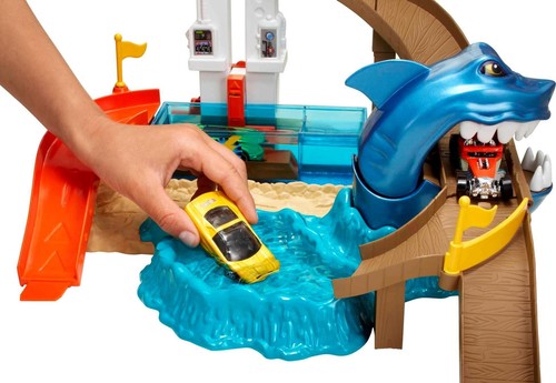 Toy Car Track Set, Color Shifters Sharkport Showdown, 1:64 Scale Vehicle with... - Picture 4 of 6