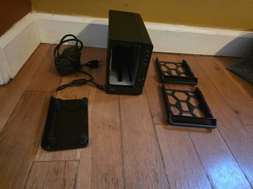 Synology DiskStation DS216 2-Bay NAS Netzwerkspeicher - Bild 2 von 2