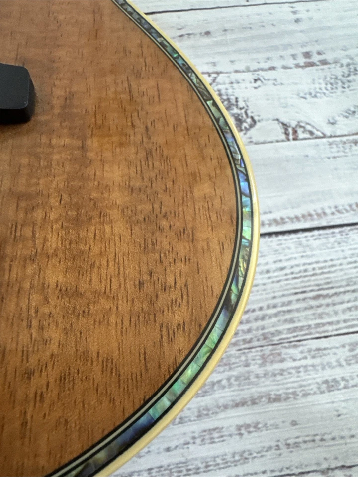 Mitchell MU-100/N Koa Concert Acoustic Ukulele MU-100 Abalone - Image 3 of 4