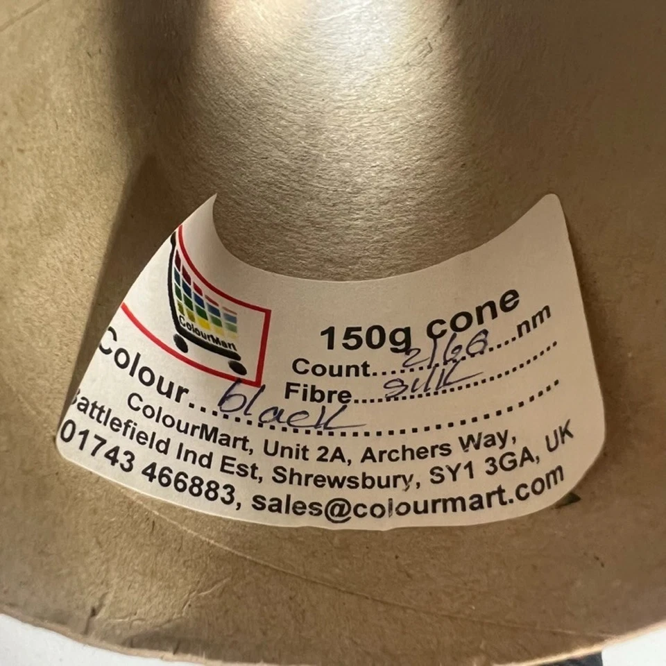 ColourMart Hasegawa 150g Conos Cuenta 2/60NM De Color Seda Negro Lote de 5 Hilos Foto 2 de 4