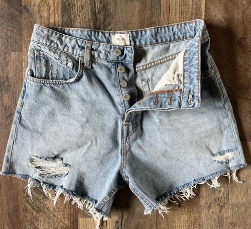 138 $ Mikuta The Blue Jeansshorts Größe 28 Knopfleiste Distressed Denim 100 % Baumwolle - Bild 6 von 11