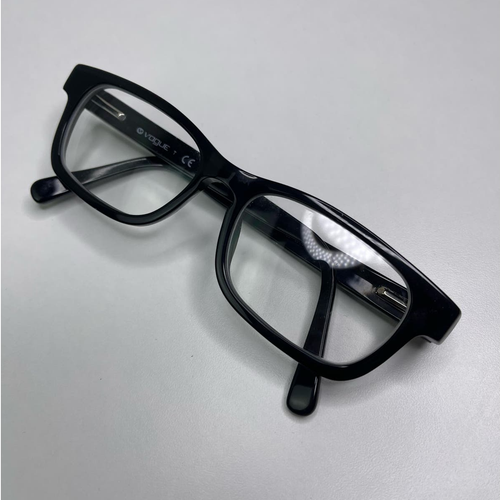 Vogue Eyeglasses Frames VO2620 W44 Black Square Full Rim Horn Rim 52[]16-140 EUC - Picture 2 of 18