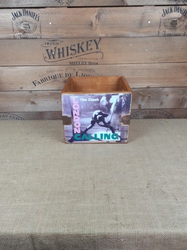 The Clash London Calling Rustic Decorative 7" Vinyl record storage cabinets Box - Picture 13 of 13