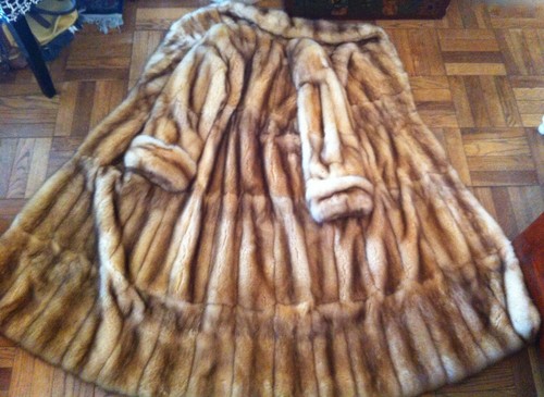 SALE~ YVES SAINT LAURENT Fourrures Natural RUSSIAN GOLDEN SABLE Full Length COAT - 第 9/12 張圖片