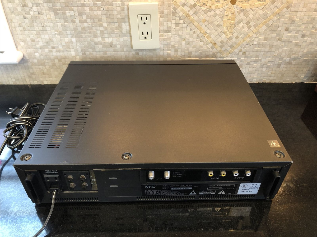 Mint NEC HQ VHS Video Cassette Recorder Player N915U Perfect Mint NEC HQ VHS Video Cassette Recorder Player N915U Perfect