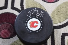 Awesome Johnny Gaudreau signed puck, Calgary Flames, Gaudreau13 authenticated