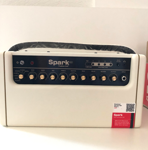 Positive Grid Spark Pearl Gitarrenverstärker E-Bass & Akustikgitarre 40 Watt