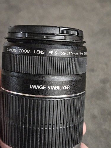 Canon EF-S 55-250mm 1:4-5.6 IS Stabilizer AF MF Zoom Camera Lens - Picture 3 of 8