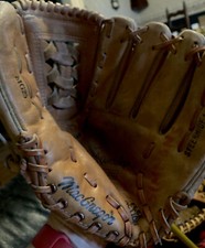 MacGregor MG25 Willie Randolph 11.5" Leather Baseball Glove RHT Right Hand Throw