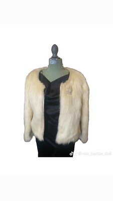Vintage Royal Princess brand fluffy White faux fur jacket Evening 