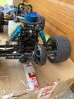 Foto 12 di 15