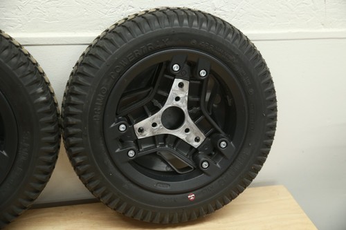 COPPIA Permobil FLAT-FREE Ruote Motrici Pneumatici 3.00-8 per Sedie Elettriche F3 F5 M3 M5 - Foto 8 di 11