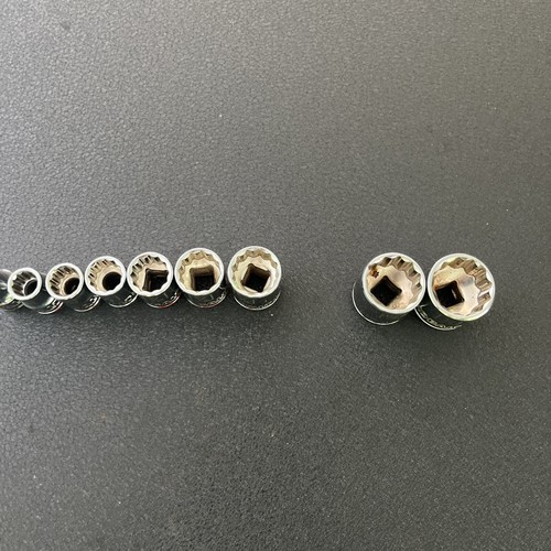 Kobalt Socket Set 3/8 Drive SAE 9 Piece 12 Point Shallow 5/16-7/8 MISSING 3/4 - Foto 4 di 4