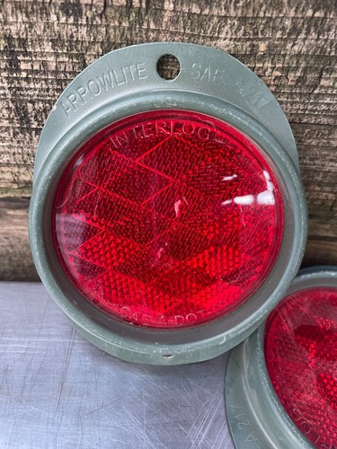 -LOT of 2 - HMMWV M998 Reflector RED MS35387-1, M Series Vehicles - Picture 3 of 5