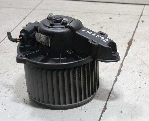 AUDI A6 4B Avant Bj 98 Gebläse Motor Heizung 4B1820021 #118592-E195 - Bild 1 von 3