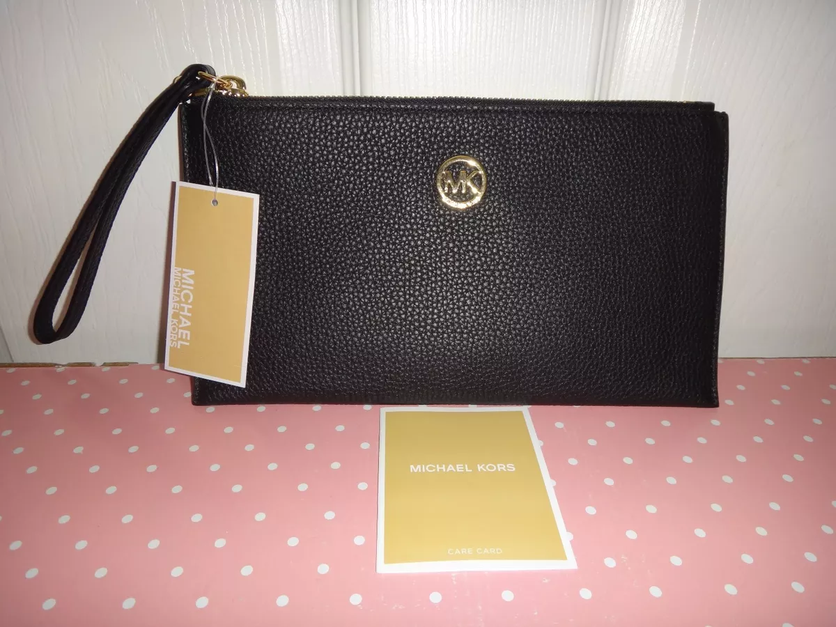 bag, michael kors wallet, black wallet, wallet, pattern, zip wallet, wallet  zip, michael kors, michael kors clutch - Wheretoget