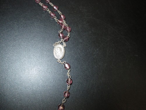 Vintage Rosary-Lavender-colored Beads, Very Clean - Picture 4 of 7