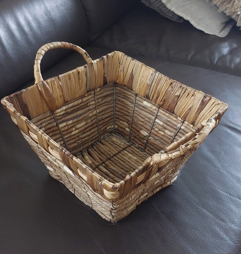 Korb Deko Geflecht natur Bast Körbchen Präsentkorb Aufbewahrungskorb 25x25x15cm  - Bild 3 von 6