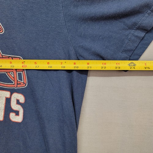 NFL Team New England Patriots Vintage Football Helmet Tee Shirt Blue Large - Picture 3 of 12