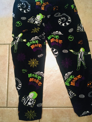 Beetlejuice pajama pants kids 8/10 medium - Picture 2 of 3