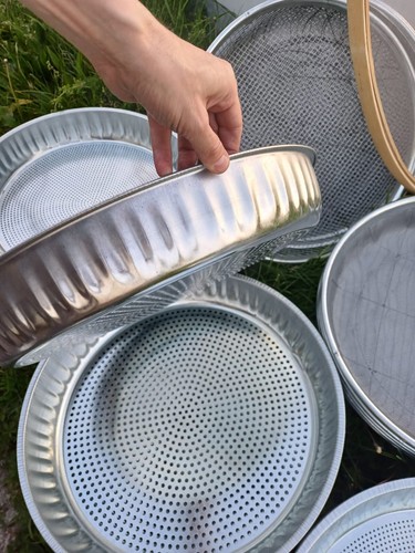 52 cm / 62cm Large Steel Garden Riddle Riddle Sieve Mesh Soil Sifter Hand - Picture 15 of 19