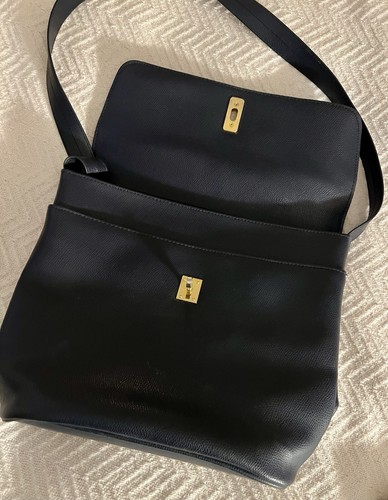 Bandolera de cuero Evan Picone azul/negro vintage bolso de montar limpio por dentro - Imagen 6 de 9