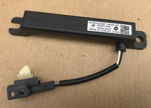 Kia Keyless Entry Antenna Module - 95420J7200 **Genuine New Kia OEM part** - Picture 2 of 10