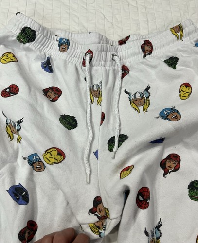Marvel Pajamas White With Super Hero Faces Women 1X - Picture 9 of 9