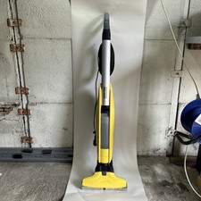 Pulitore per pavimenti duri verticali giallo Kärcher FC5