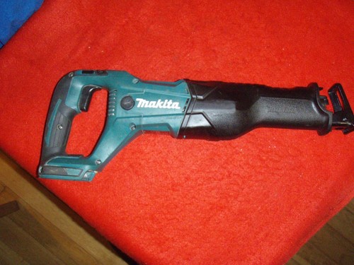 Makita, DJR186, Cordless Reciprocating Saw, 18v li-ion LXT . - Picture 2 of 9