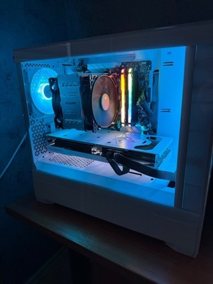 Gaming PC RX 6700xt Hellhound White Edition