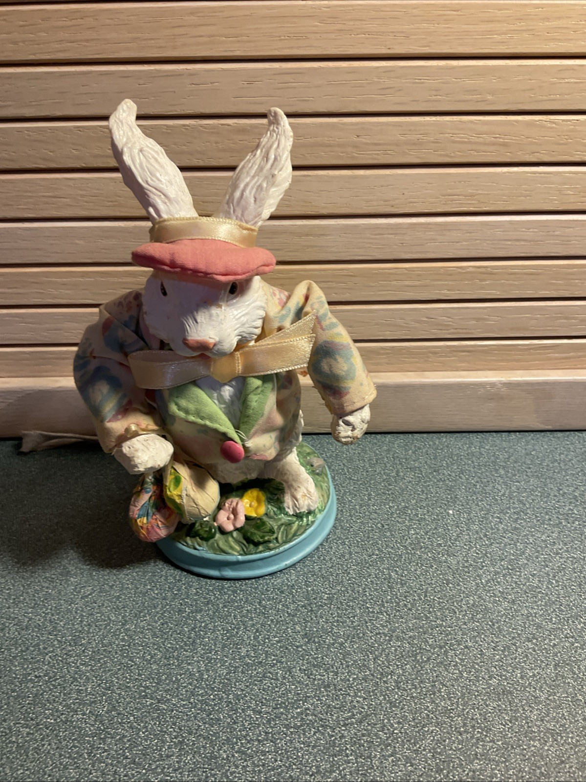 Picture 1 of 5
