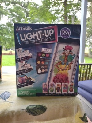ArtSkills Light Up Tracing Studio