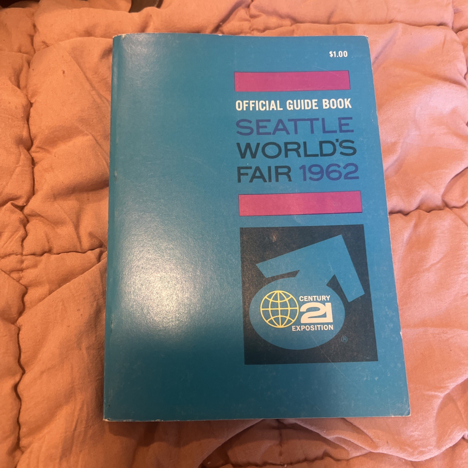 1962 Seattle World's Fair Official Guide Century 21 Exposition Space Needle Vintage Souvenir