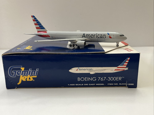 1:400 Gemini Jets AMERICAN AIRLINES B 767-300ER - Picture 5 of 5