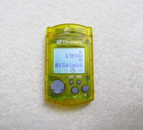 Official Sega Dreamcast Yellow VMU Visual Memory Card w Cap & Batteries HKT-7000