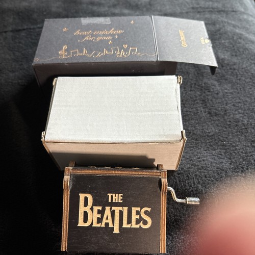 The Beatles music box play let it be includes box - Picture 5 of 5