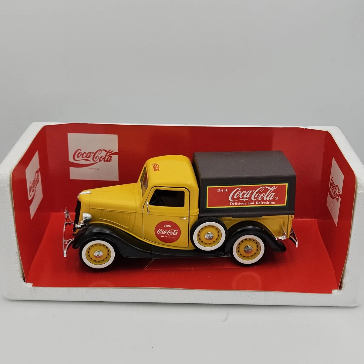 Coca-Cola 1:18 Scale Diecast Delivery Trucks for sale | eBay
