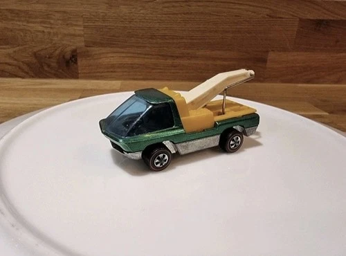 Vintage Hot Wheels Redline Heavyweights Tow Truck Green Great Condtion Rare