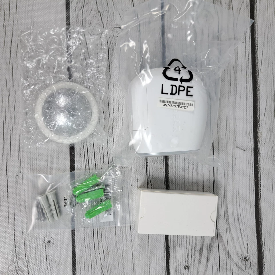 Cámara de seguridad NETGEAR Arlo VMS3230C-100NAS Wi-Fi NUEVA Foto 2 de 4