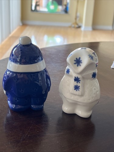 2 - Porsgrund Porcelain Figurines Boy & Girl Norway 1970s Blue White Winter - Picture 16 of 19