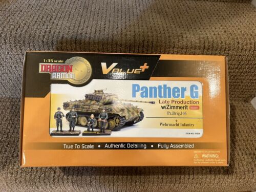 Dragon Armor 1:35 Panther G, Pz.Brig.106 & Wehrmacht Infantry (4), No. 61038