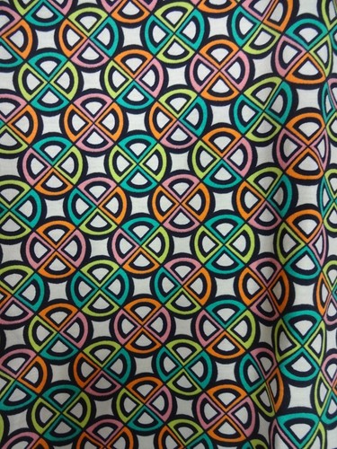 Top para mujer Lularoe clásico T crema multicolor talla M nuevo con etiquetas - Imagen 2 de 3