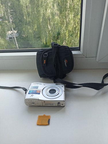 🔥Cámara compacta digital Olympus FE-45 plateada 10,0 MP🔥Juego completo funcionando🔥 - Imagen 3 de 7
