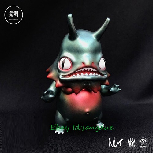 Unbox Nui Designer Green 4.3 Inches Limited Vinyl Toy Gift Decoration In Stock - Picture 1 of 4