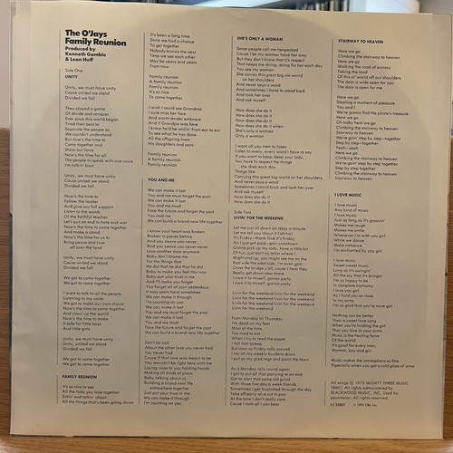 The O'Jays Family Reunion Vinyl LP Phila Intl PZ 33807 Near Mint I Love Music - Imagen 6 de 9