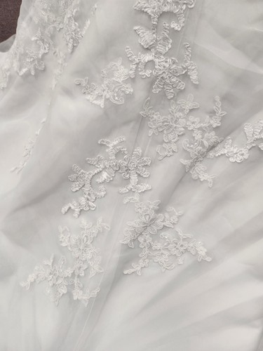 Mary's Bridal 6220 White Size 6 Bridal Gown/WeddingDress - Picture 8 of 9