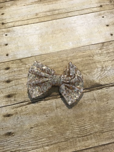 Girls Gold Sequin Shorts With Matching Now Size 3-4 New boutique Sparkle - Picture 4 of 6