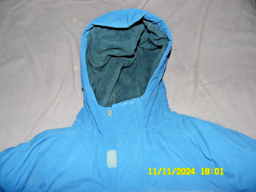 GAP Kids puffer jacket, size med (8), new shape - Picture 14 of 15