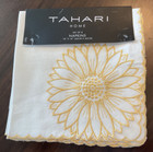 TAHARI HOME NAPKINS (8) WHITE GOLD SUNFLOWER SCALLOPED 18 X 18 100% COTTON NIP